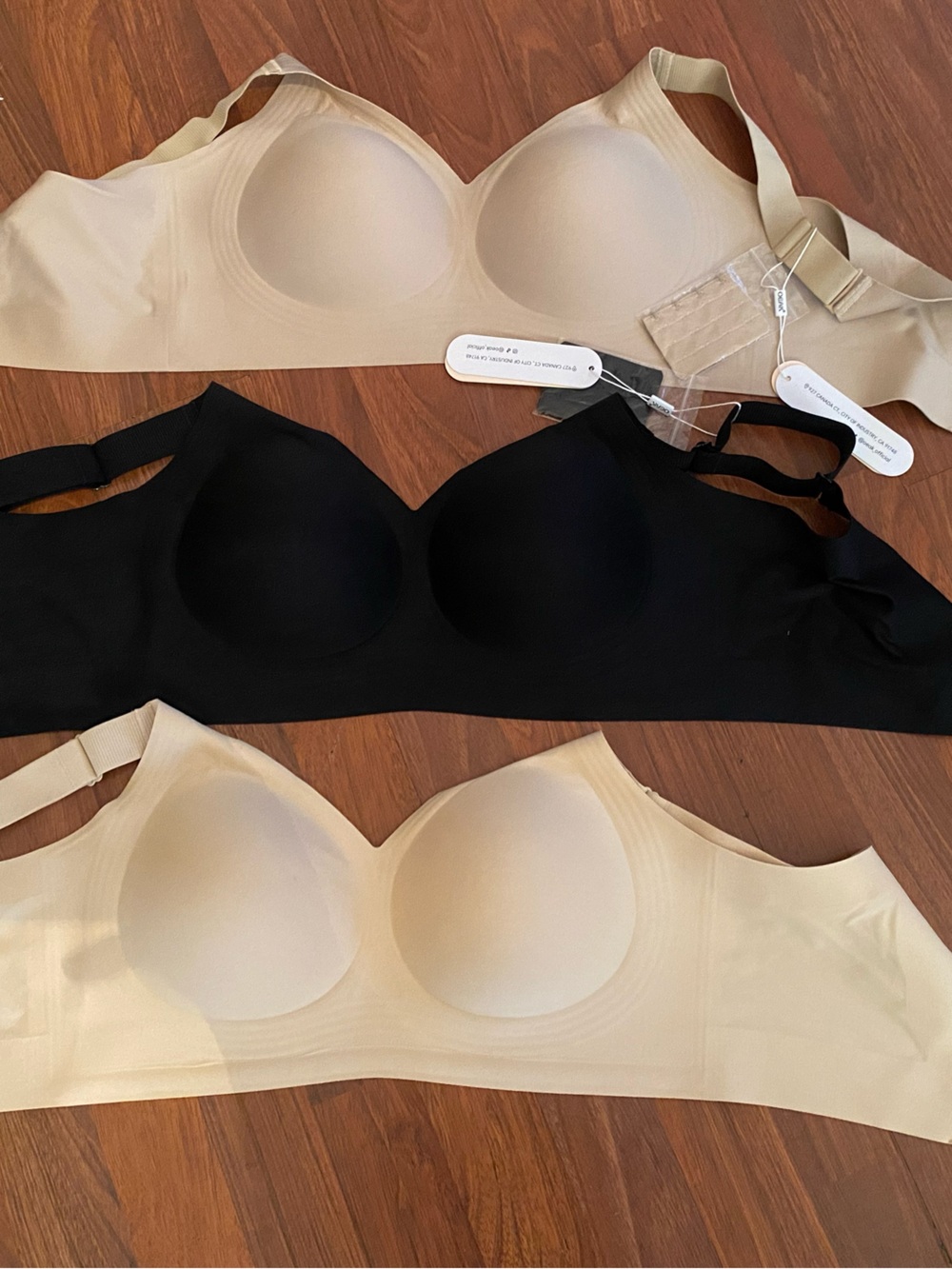 Seamless Wireless Comfort Bra - Black and Nude